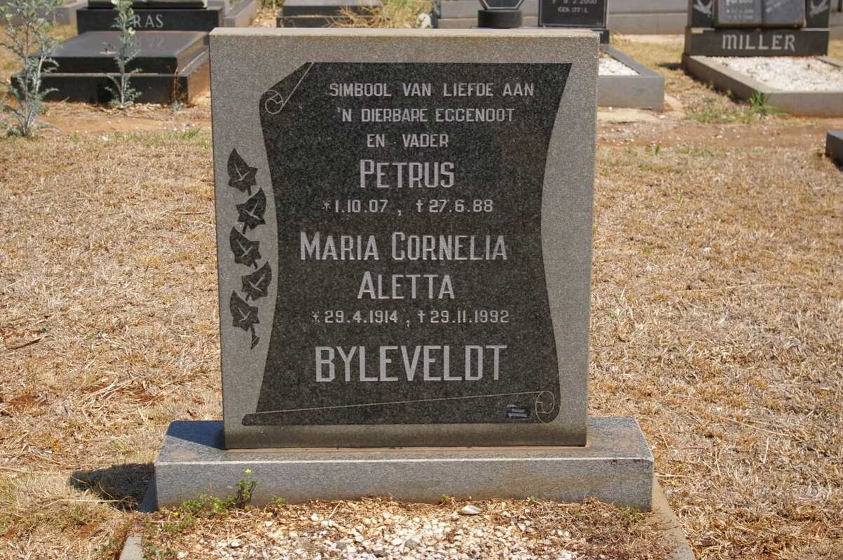 BYLEVELDT Petrus 1907-1988 &amp; Maria Cornelia Aletta 1914-1992