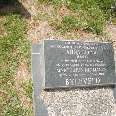 BYLEVELD Marthinus Hermanus 1916-2001 &amp; Anna Elena BRITS 1921-1979