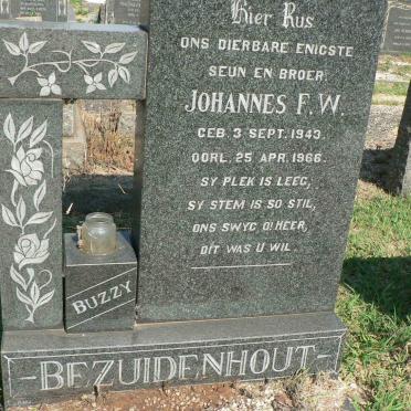 BEZUIDENHOUT Johannes F.W. 1943-1966