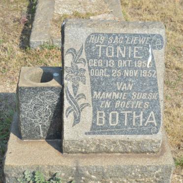 BOTHA Tonie 1956-1957