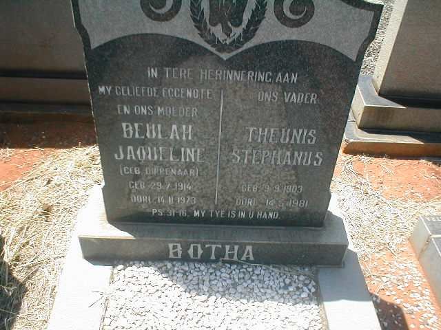 BOTHA Theunis Stephanus 1903-1981 &amp; Beulah Jaqueline DIPPENAAR 1914-1973