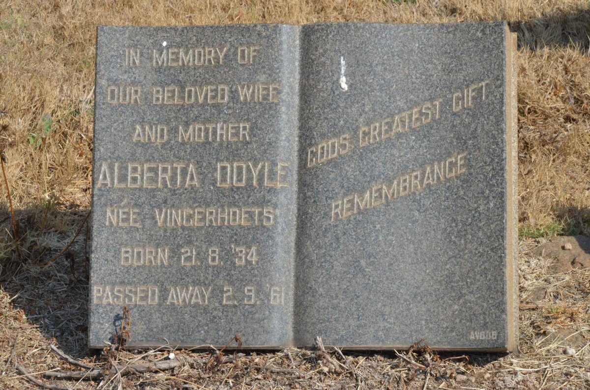 DOYLE Alberta nee VINGERHOETS 1934-1961