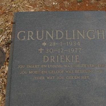 GRUNDLINGH Driekie 1934-1977