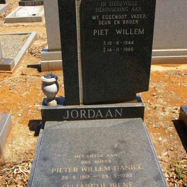 JORDAAN Pieter Willem 1917-1993 &amp; Elizabeth Irene 1919-1994 :: JORDAAN Piet Willem 1944-1986