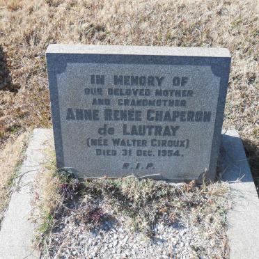 LAUTRAY Anne Renee Chaperon, de nee WALTER CIROUX -1954