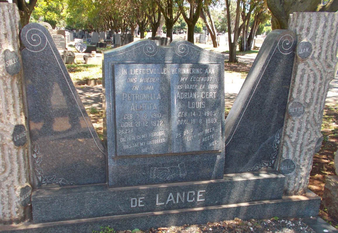 LANGE Adrian Gert Louis, de 1905-1963 &amp; Petronella Aletta 1910-1972