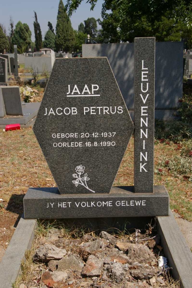 LEUVENNINK Jacob Petrus 1937-1990