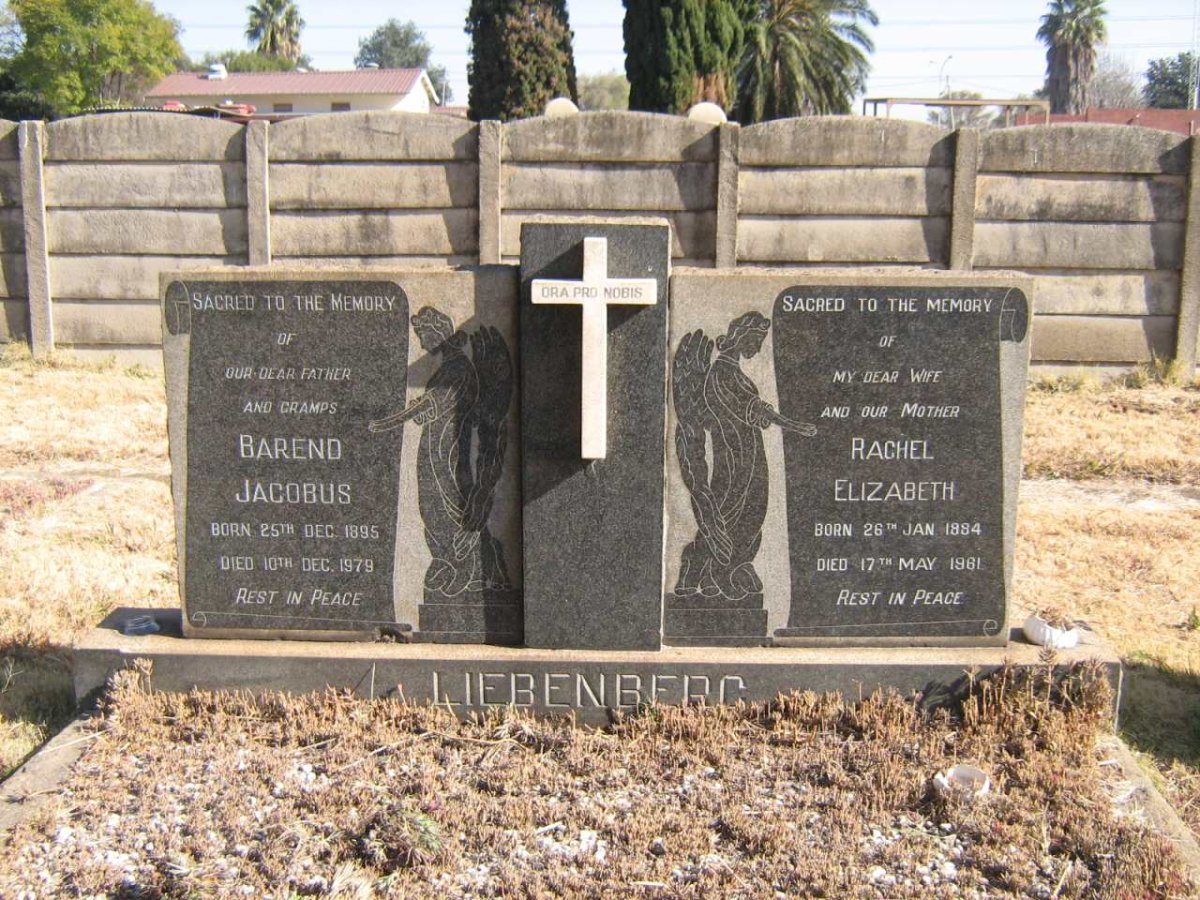 LIEBENBERG Barend Jacobus 1895-1979 &amp; Rachel Elizabeth 1884-1961