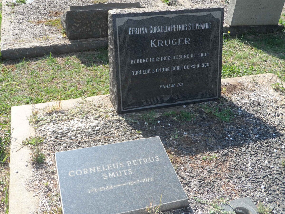 KRUGER Petrus Stephanus 1894-1966 &amp; Gertina Cornelia 1902-1986 :: SMUTS Corneleus Petrus 1944-1976