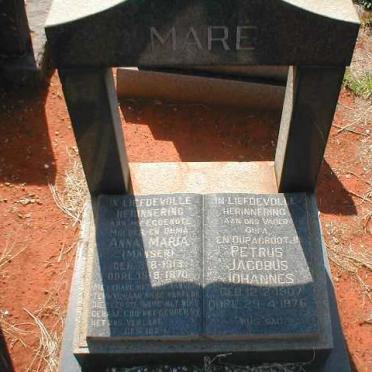 MARÉ Petrus Jacobus Johannes 1907-1976 &amp; Anna Maria MANSER 1913-1970