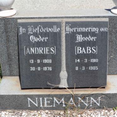 NIEMANN Andries 1908-1976 &amp; Babs 1910-1985