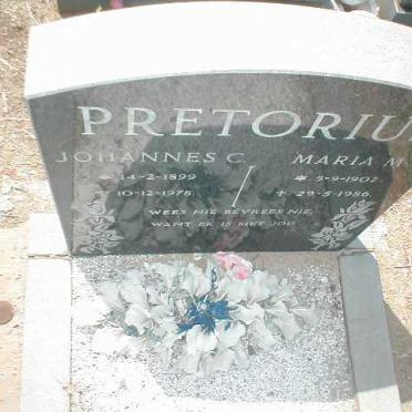 PRETORIUS Johannes C. 1939-1978 &amp; Maria M. 1902-1986