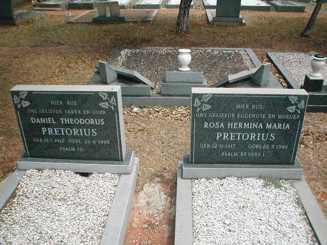 PRETORIUS Daniel Theodorus 1912-1995 &amp; Rosa Hermina Maria 1917-1986
