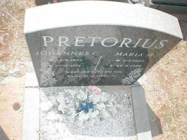 PRETORIUS Johannes C. 1939-1978 &amp; Maria M. 1902-1986