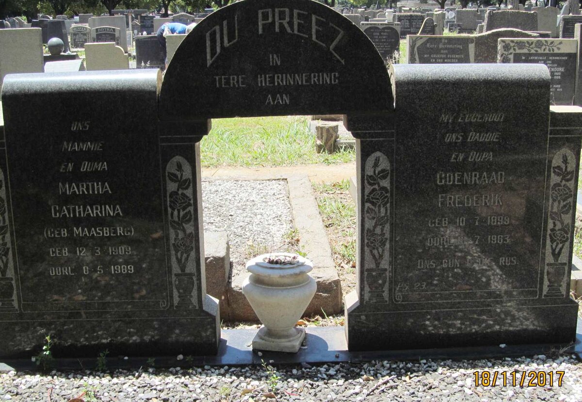 PREEZ Coenraad Frederik, du 1899-1963 &amp; Martha Catharina MAASBERG 1909-1989