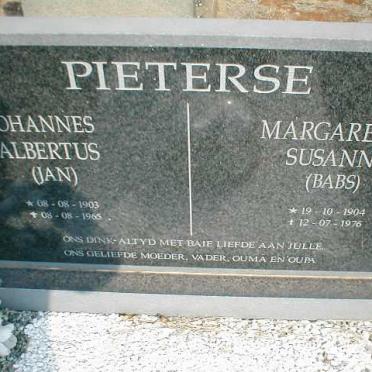 PIETERSE Johannes Albertus 1903-1965 &amp; Margaretha Susanna 1904-1976