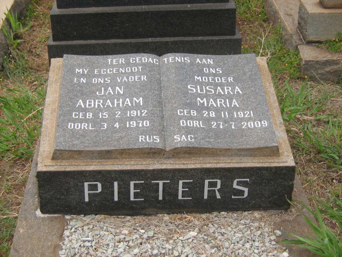 PIETERS Jan Abraham 1912-1970 &amp; Susara Maria 1921-2009