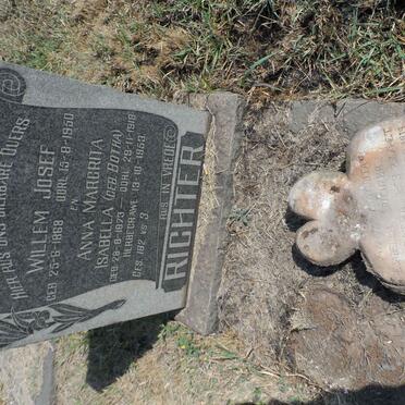 RICHTER Willem Josef 1868-1950 &amp; Anna Margrita Isabella BOTHA 1873-1919