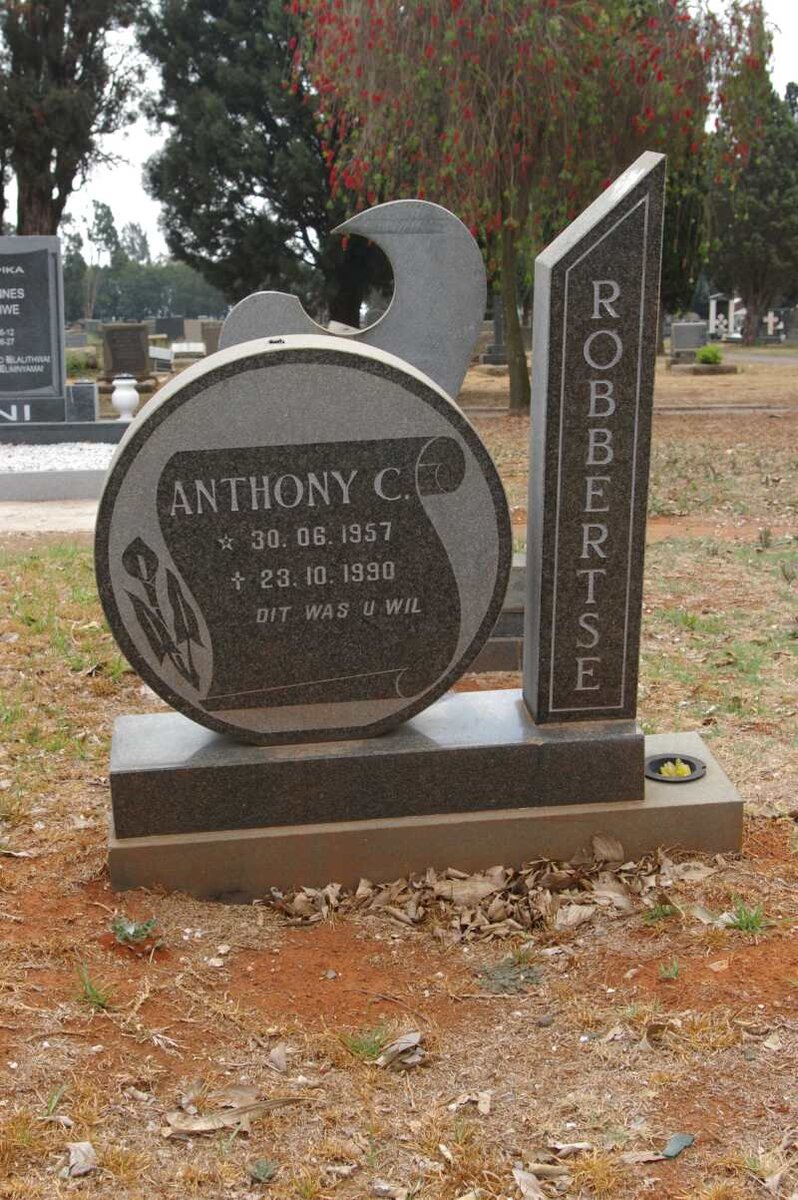 ROBBERTSE Anthony C. 1957-1990