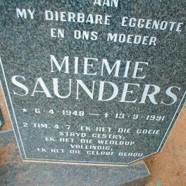 SAUNDERS Miemie 1948-1991