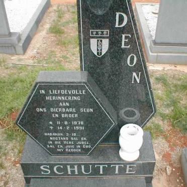 SCHUTTE Deon 1970-1991