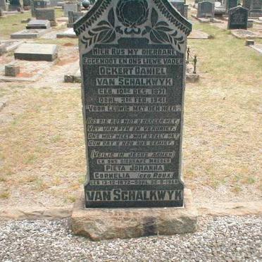 SCHALKWYK Ockert Daniel, van 1871-1941 &amp; Pieta Johanna Cornelia ROUX 1872-1958