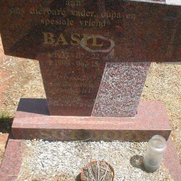 SCROOBY Basil 1937-1999