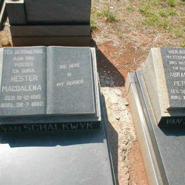 SCHALKWYK Abraham Petrus, van 1910-1971 &amp; Hester Magdalena 1910-1982