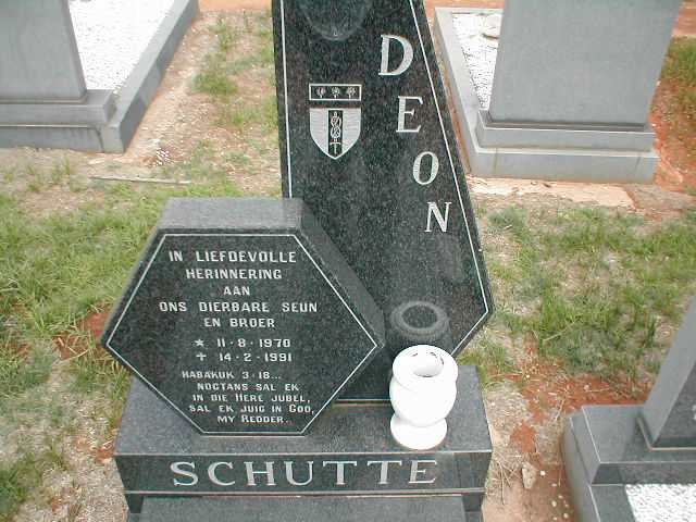SCHUTTE Deon 1970-1991