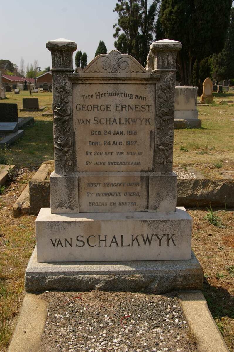 SCHALKWYK George Ernest, van 1915-1937