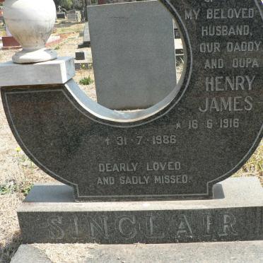 SINCLAIR Henry James 1916-1986