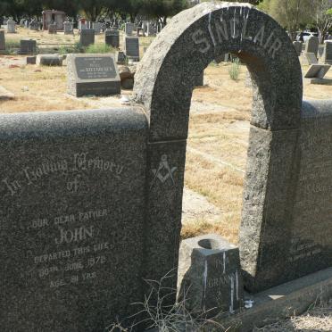 SINCLAIR John -1972 &amp; Isabella -1957