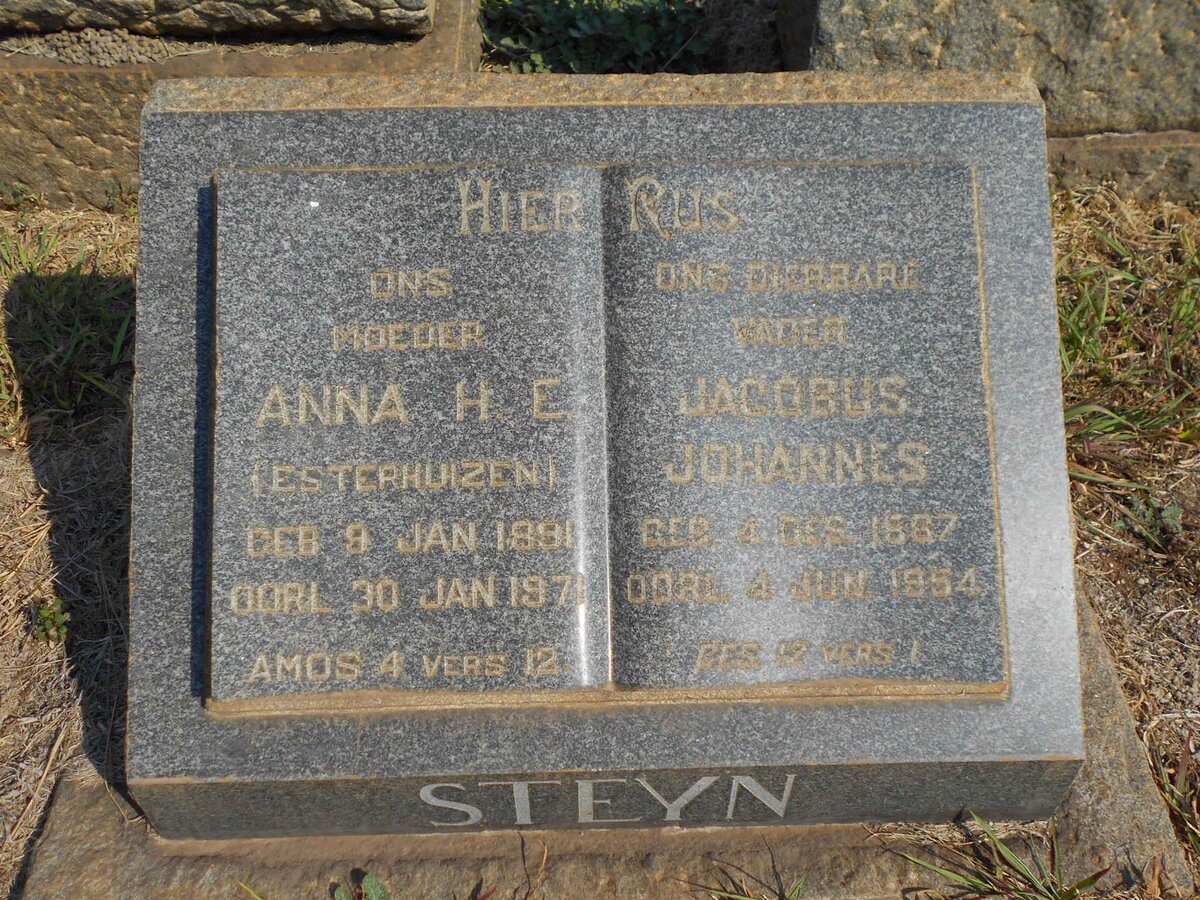 STEYN Jacobus Johannes 1887-1954 &amp; Anna H.E. ESTERHUIZEN 1891-1971