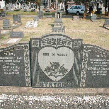 STRYDOM Andries S. 1910-1956 &amp; Gertina J.D. 1911-1988
