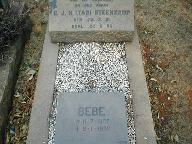 STEENKAMP C.J.H. 1921-1965 &amp; Bebe 1922-1998