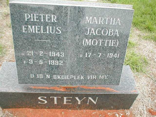 STEYN Pieter Emelius 1943-1992 &amp; Martha Jacoba 1941-