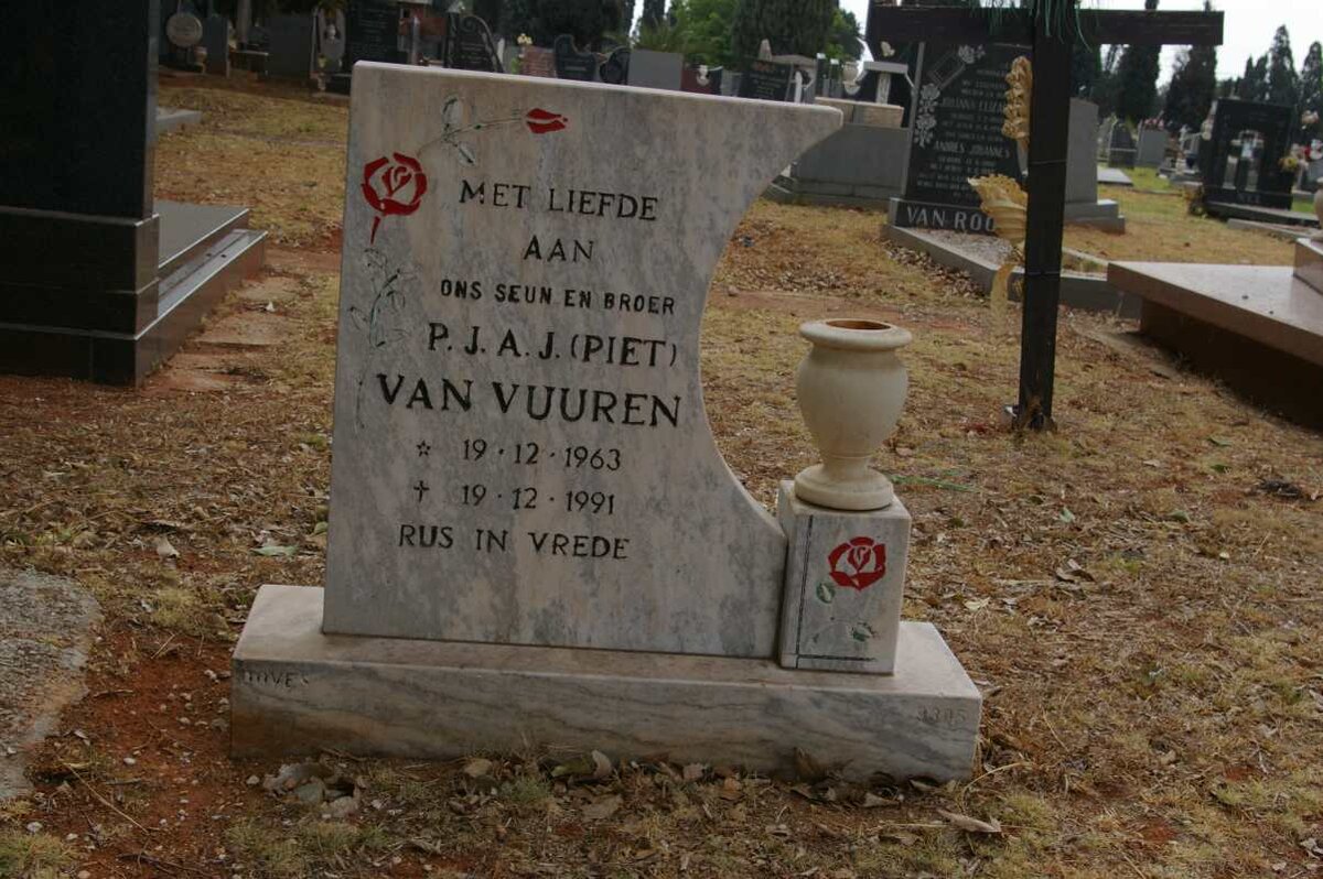 VUUREN P.J.A.J., van 1963-1991