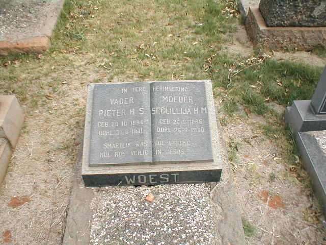 WOEST Pieter H.S. 1894-1971 &amp; Seceillija H.M. 1896-1970