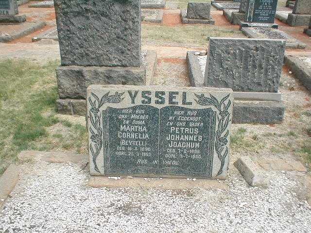 YSSEL Petrus Johannes Joachum 1886-1950 &amp; Martha Cornelia BEYTELL 1890-1965