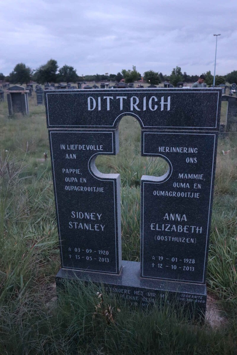DITTRICH Sidney Stanley 1920-2013 & Anna Elizabeth OOSTHUIZEN 1928-2013