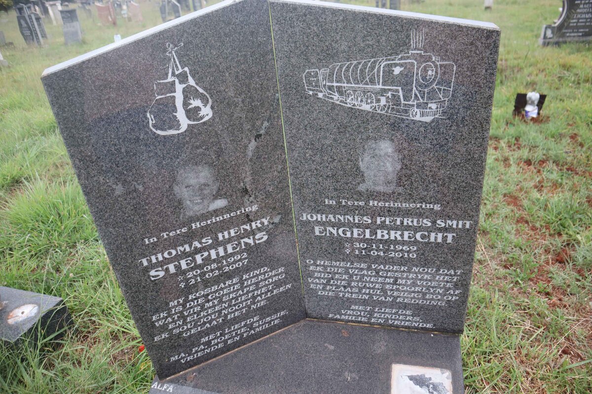 ENGELBRECHT Johannes Petrus Smit 1969-2010 :: STEPHENS Thomas Henry 1992-2007