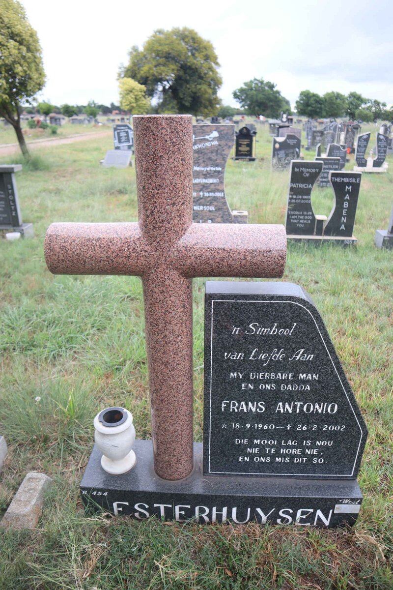 ESTERHUYSEN Frans Antonio 1960-2002