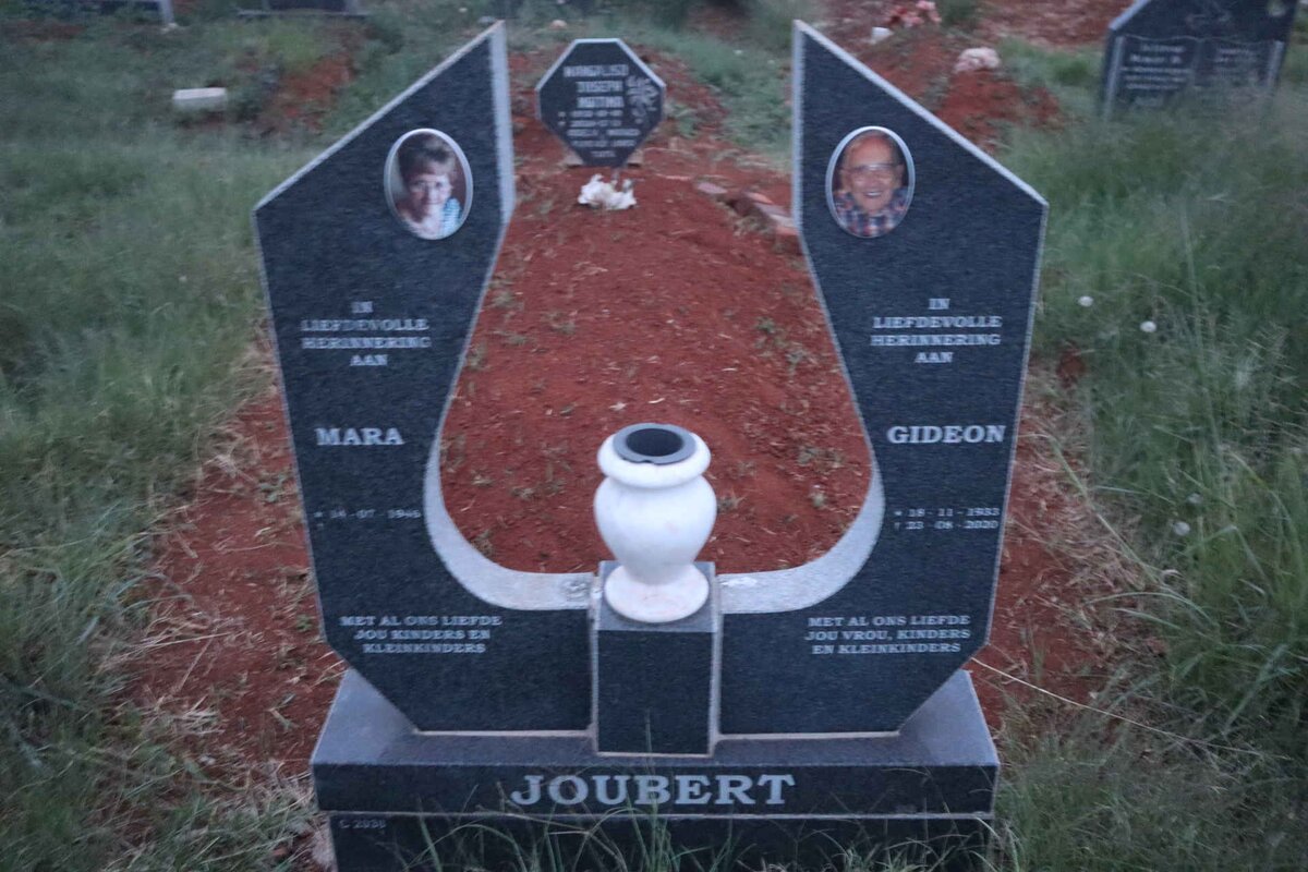 JOUBERT Gideon 1933-2020 & Mara 1945-