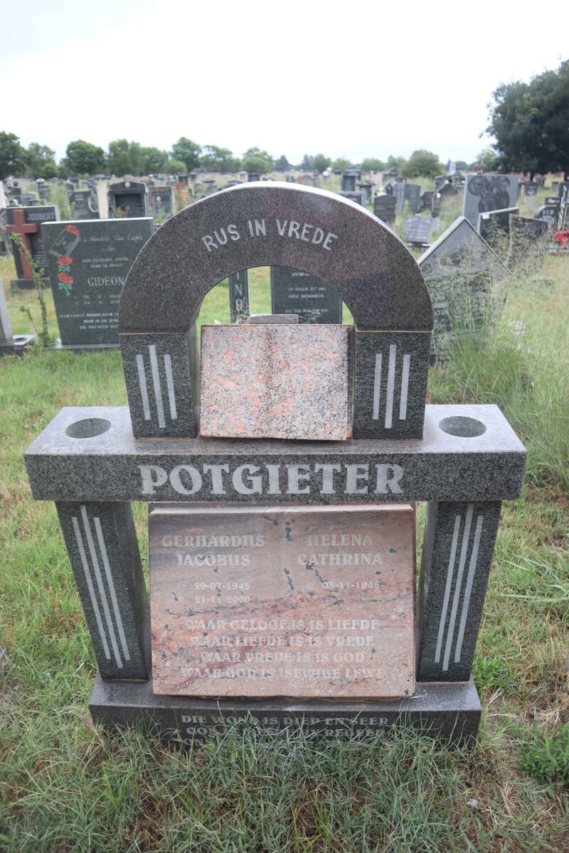 POTGIETER Gerhardus Jacobus 1945-2000 & Helena Cathrina 1945-