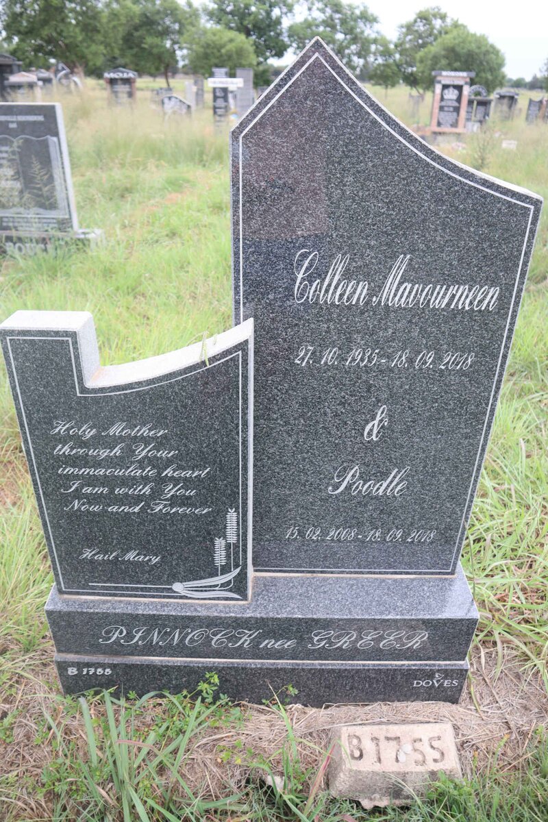 PINNOCK Colleen Mavourneen nee GREER 1935-2018 & Poodle 2008-2018