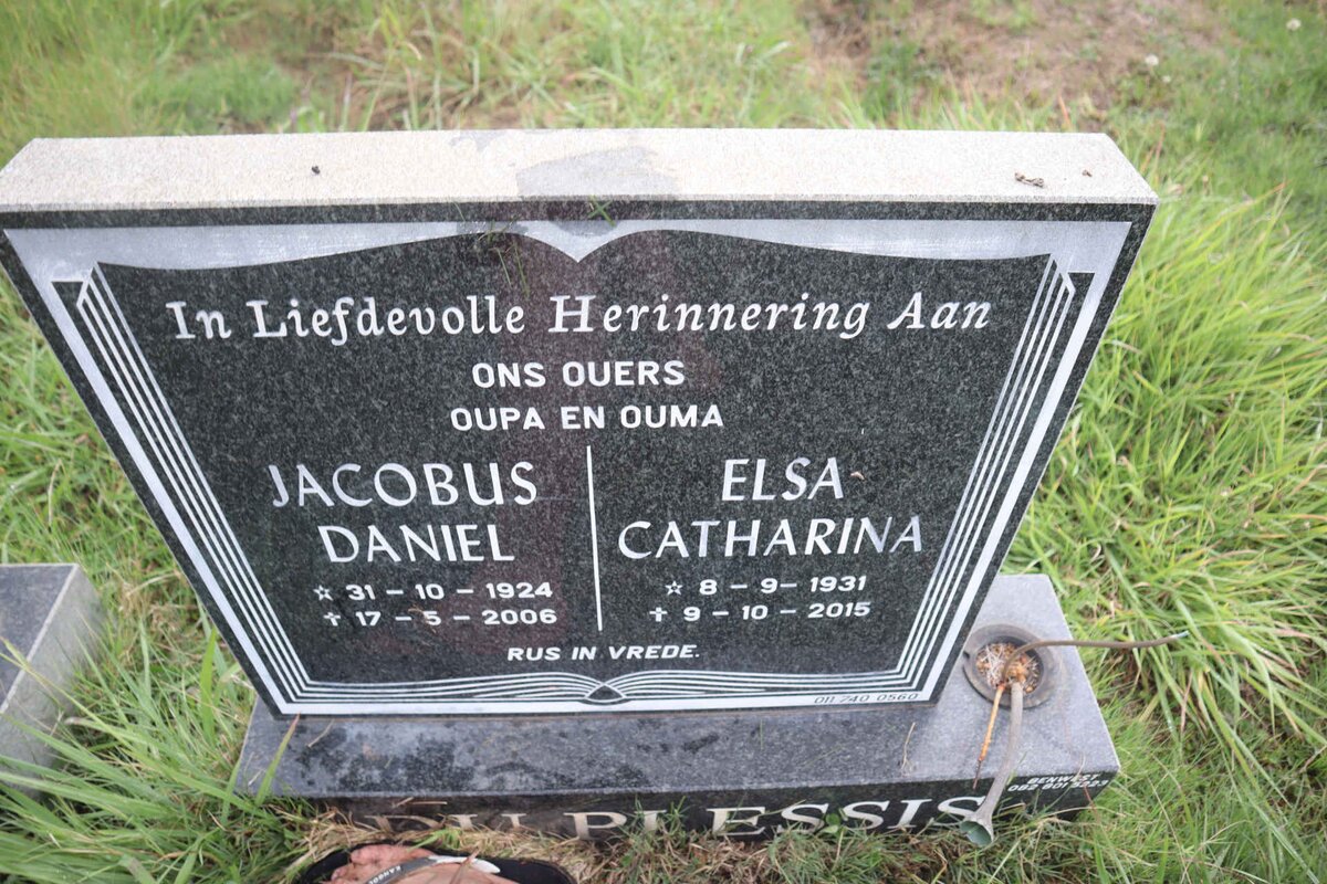 PLESSIS Jacobus Daniel, du 1924-2006 & Elsa Catharina 1931-2015