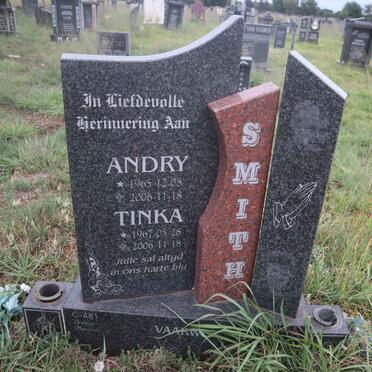 SMITH Andry 1965-2006 & Tinka 1967-2006