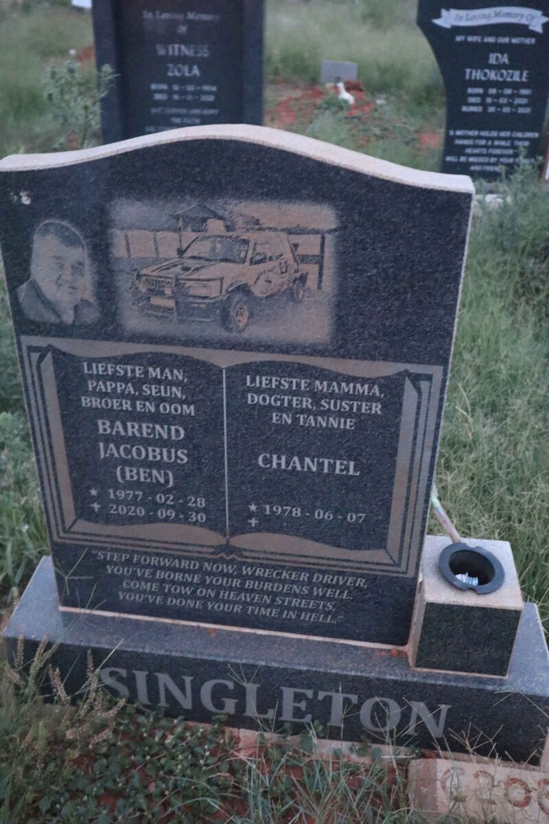 SINGLETON Barend Jacobus 1977-2020 & Chantel 1978-