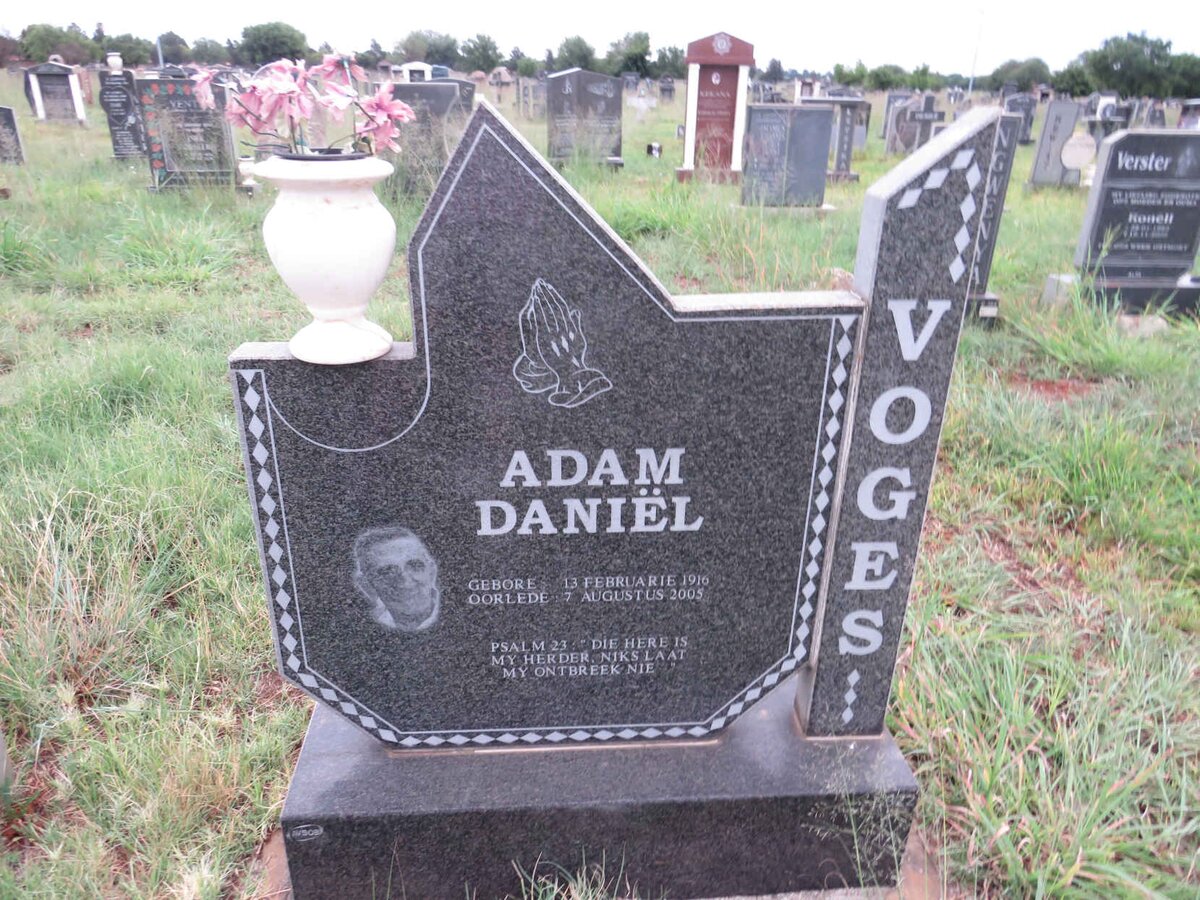 VOGES Adam Daniel 1916-2005