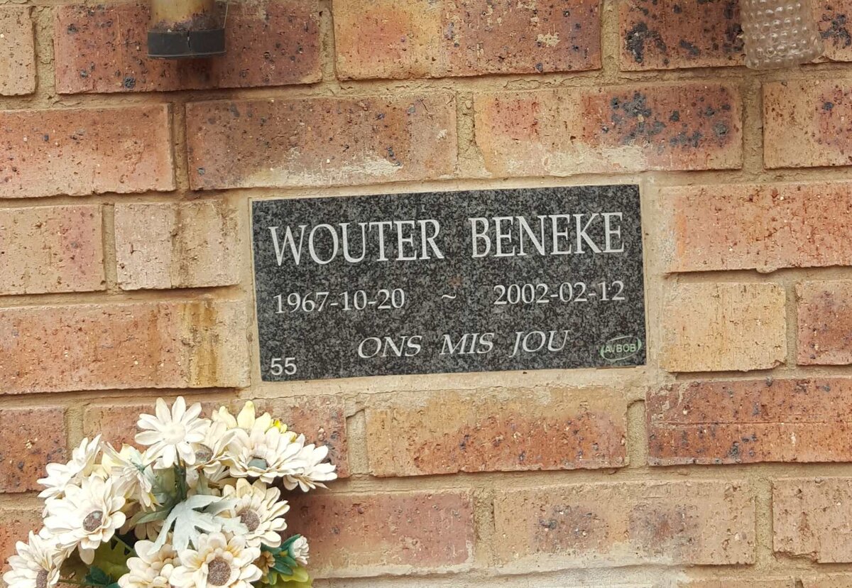 BENEKE Wouter 1967-2002
